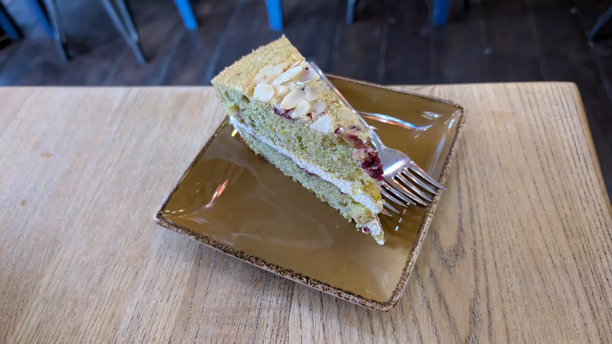 La Cakery Wolverhampton – cake shop in Parkfield, Wolverhampton